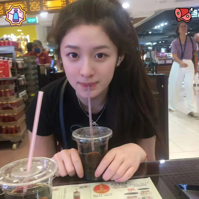 邓女士